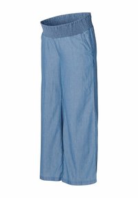 Ljusblå denimculotter med en elastisk, smockad midja. Har sidofickor och en lös, bred benmönstring.