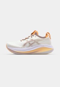 GEL NIMBUS 27 - Chaussures de running sur route - white/fawn