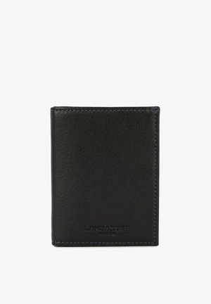 Portefeuille en cuir noir avec logo "LANCASTER PARIS" embossé sur le devant et coutures visibles le long des bords.