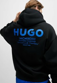 HUGO NAZARDO - Sweatshirt - black one