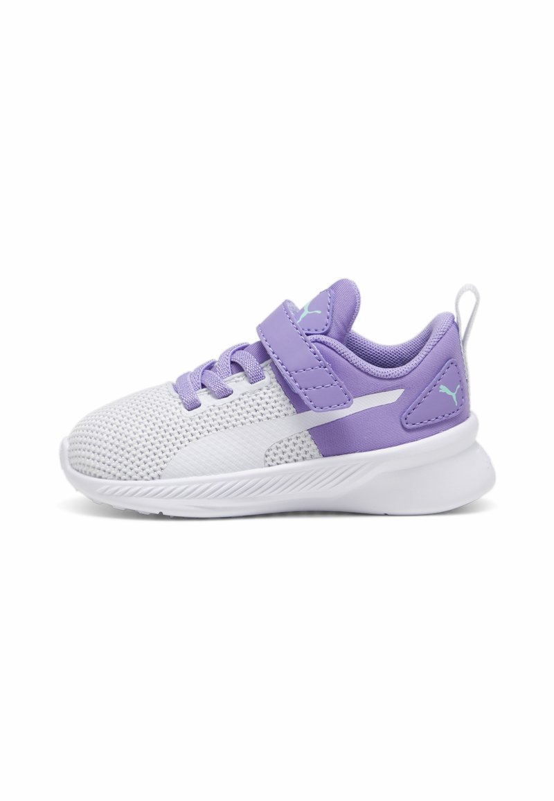 Puma FLYER - Teniși de mers sportiv - lavender alert white silver mist