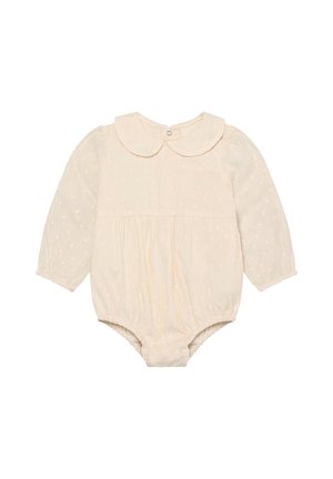 Flødefarvet babyheldragt med lange ærmer, rundet krave og teksturerede prikkede mønstre. Har elastiske benåbninger og knaplukning.