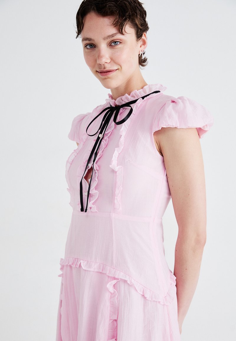 Sister Jane PRIMROSE RUFFLE DRESS - Maxi dress - pink/light pink - Zalando.ie Sister Jane PRIMROSE RUFFLE DRESS - Maxi dress - pink/light pink - Zalando.ie