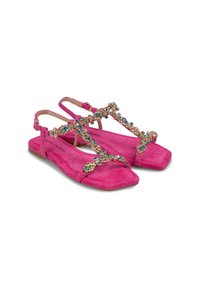 Sandali piatti in suede rosa con una fascia decorativa arricchita da pietre multicolori e una cinghia alla caviglia per una vestibilità sicura.