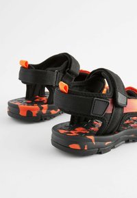 Next TOUCH FASTENING STRAP TREKKER - REGULAR FIT - Pārgājienu sandales - orange
