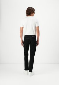 TOM TAILOR TTJOSH Regular - Jean slim - black denim