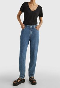 Tommy Hilfiger T-shirt basic - black