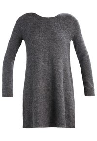 Maglione grigio a maniche lunghe con una texture morbida, girocollo e design morbido, che si stringe leggermente verso l'orlo.