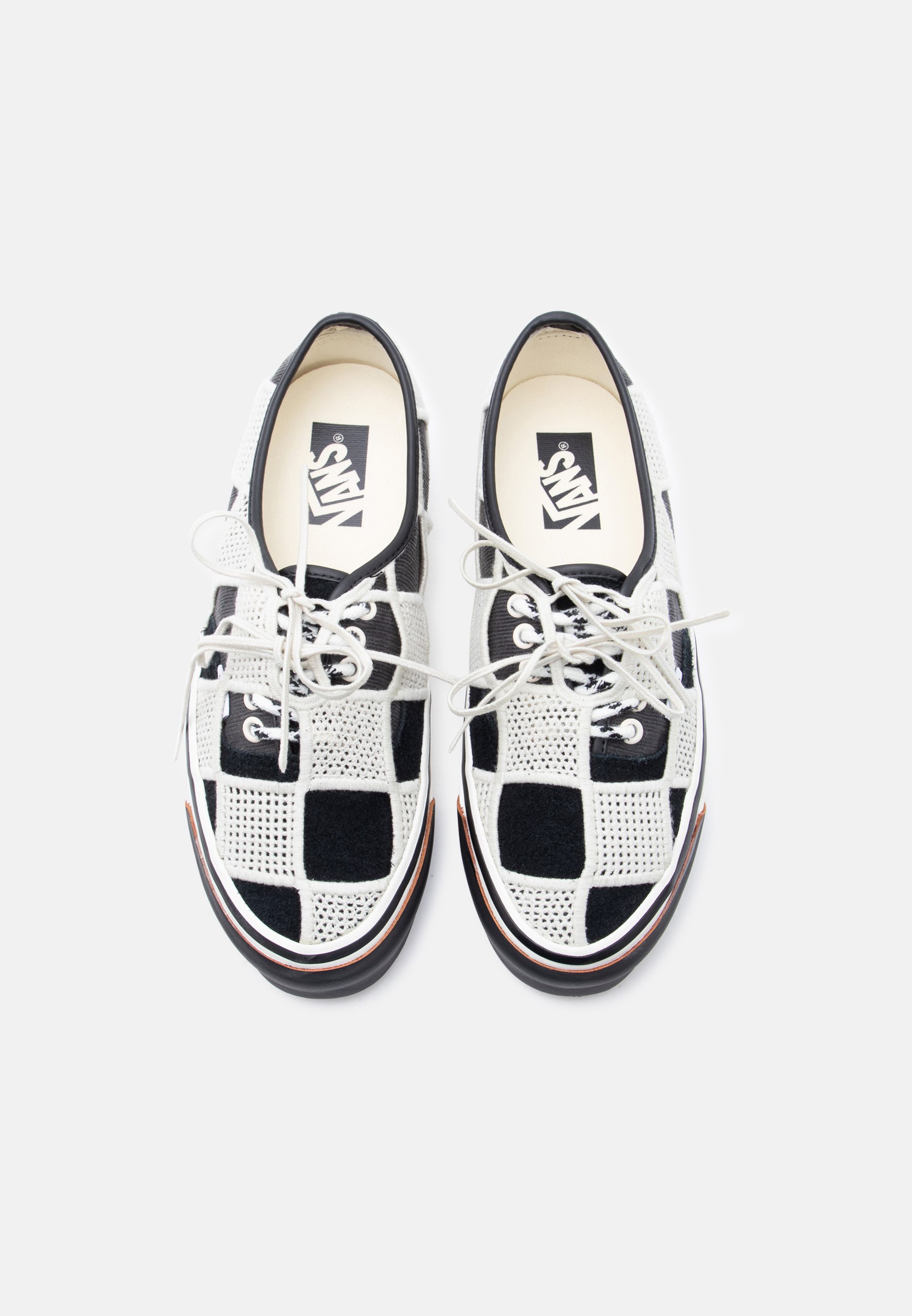 靴 28 VANS PREMIUM AUTHENTIC 44 SHELL KNIT Vans PREMIUM AUTHENTIC 44 SHELL KNIT - Trainers - black/egret
