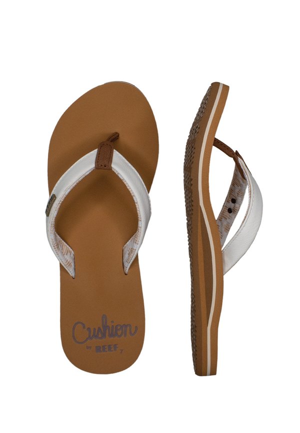 CUSHION SANDS - Pool shoes - cloud3