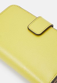 Furla CAMELIA COMPACT WALLET - Monedero - honey/ballerina