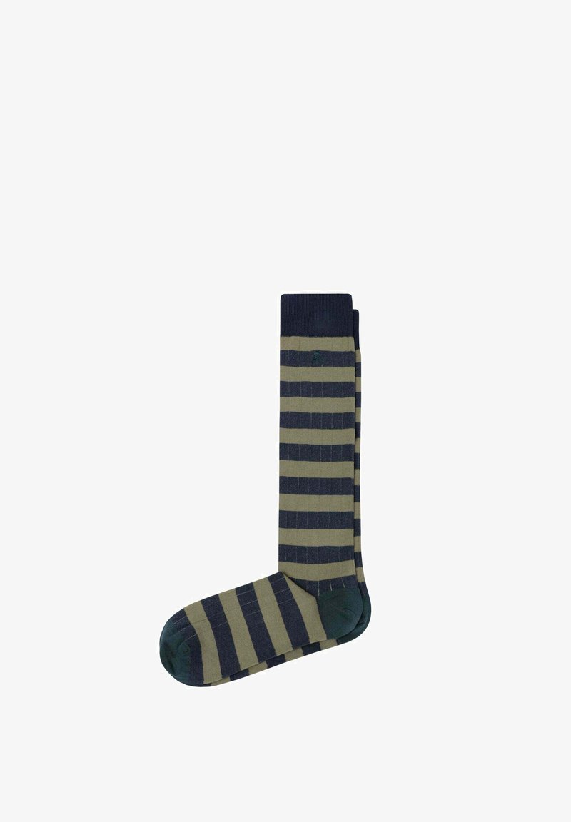 Chaussettes montantes à rayures horizontales bleu foncé et vert olive, avec orteil et bord-côte bleu foncé sur fond blanc.