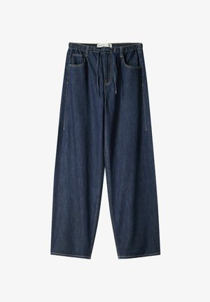 Pantaloni din denim de culoare albastră închisă, cu un design evazat. Dispune de un tiv elastic, șnur de ajustare și buzunare frontale. Textură netedă cu cusături vizibile.