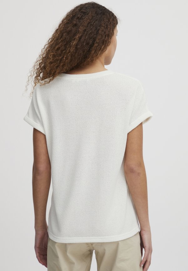 OXKatie - Basic T-shirt3