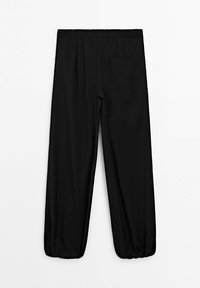 Sorte løstsiddende bukser med elastisk linning og manchetter, med en enkelt lappelomme på den højre bageste side.