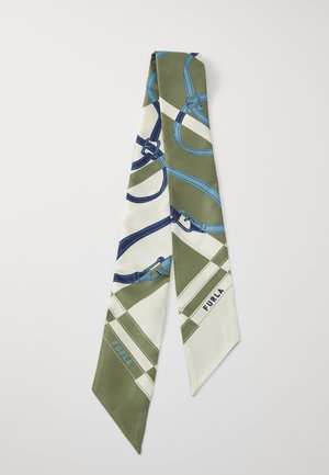 Foulard en soie avec un motif vert, crème et bleu présentant des designs de harnais. Texte "Furla" imprimé en bleu dans la partie inférieure.