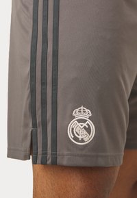 adidas Performance REAL MADRID 3RD SHORT - Fanartikel - charcoal