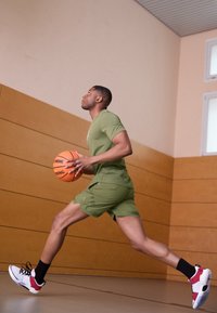 Jordan WOVEN DIAMOND SHORT - Short de sport - medium olive