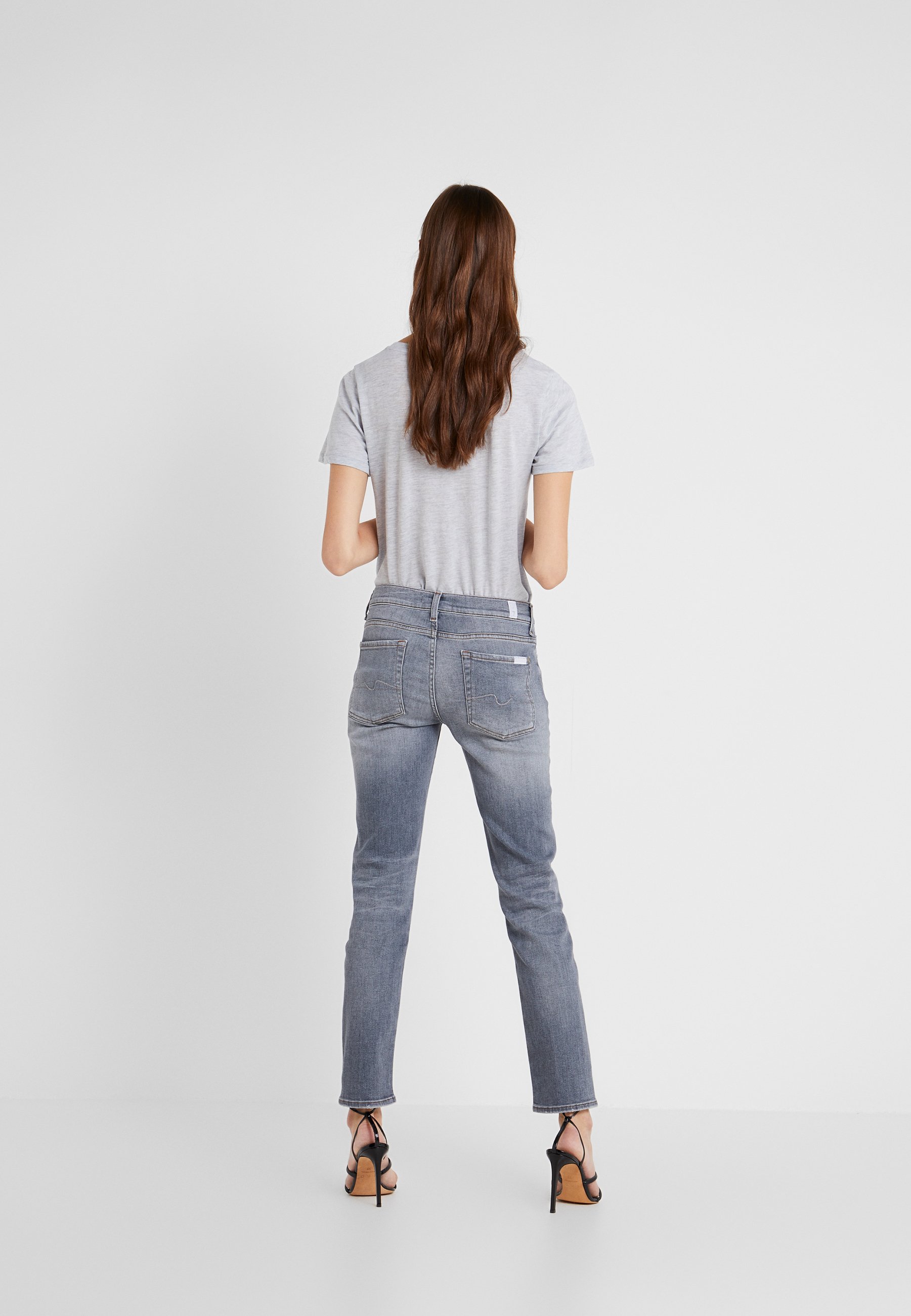 7 for all mankind roxanne crop