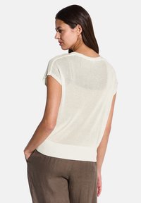 Street One - T-shirt basic