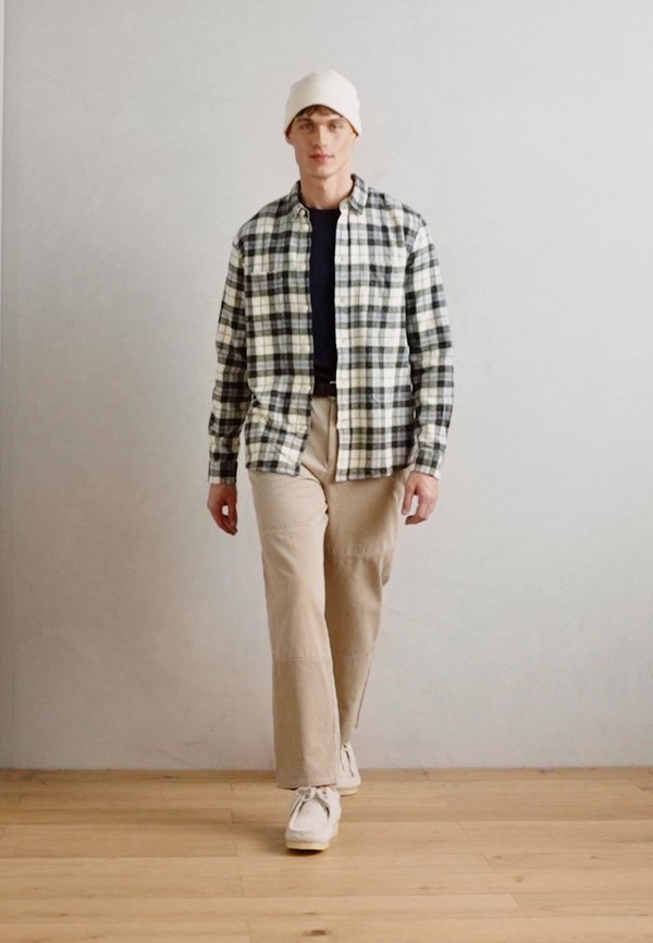 WALLABEE - Lace-ups - champagne4