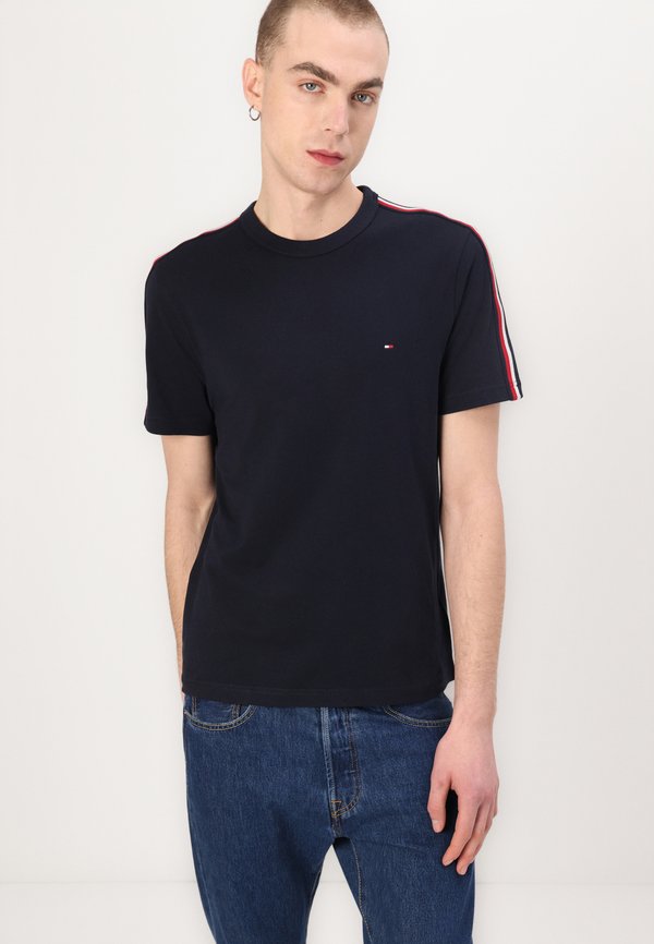 GLOBAL STRIPE TAPE TEE - Basic T-shirt - desert sky2