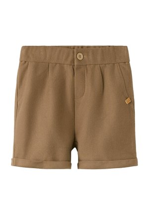 Pruunid kohandatud lühikesed püksid, millel on nööpidega sulgus, voldid, küljetaskud, mansetitud ääred ja väike ruudukujuline logo silt paremal taskul.