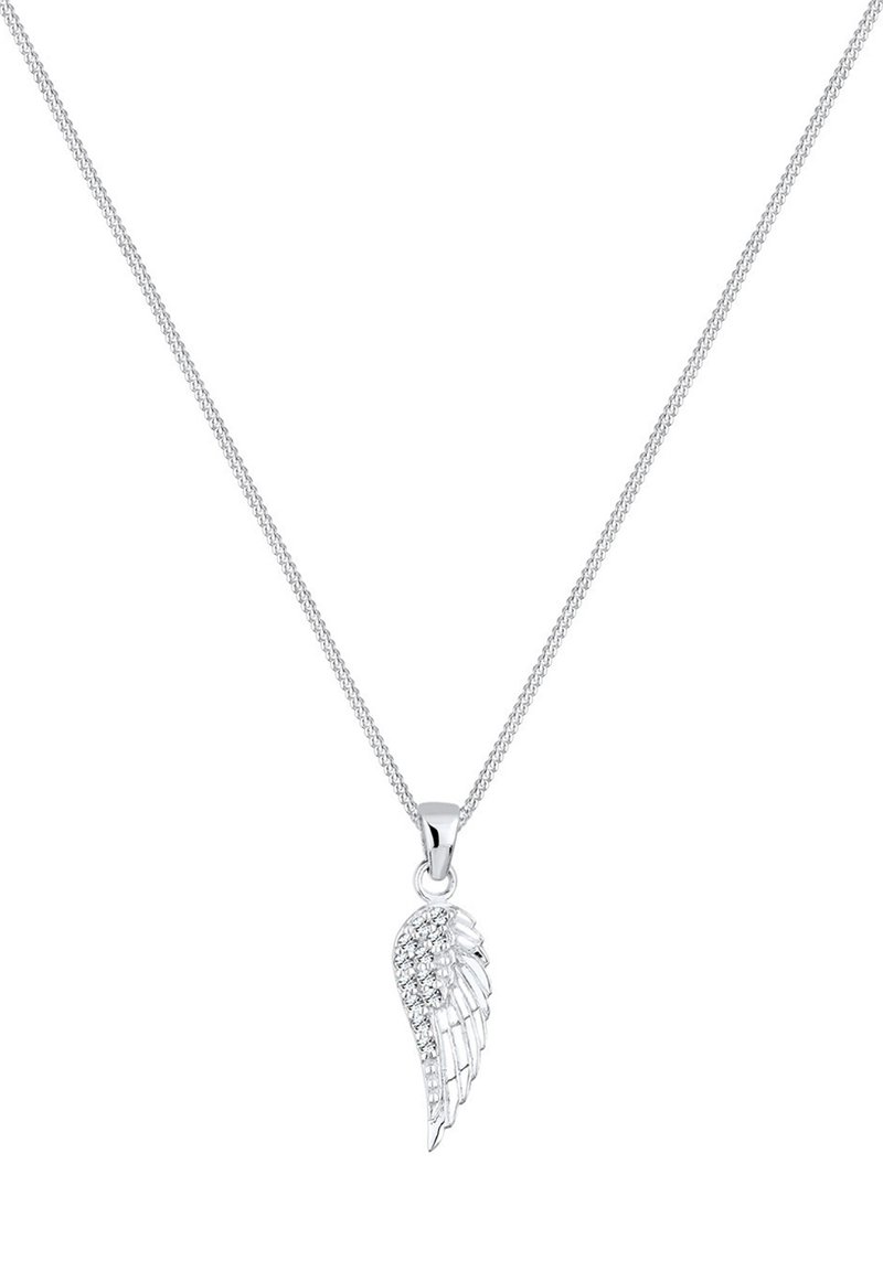 Collana d'argento con pendente a forma di ala decorato con pietre di zirconia cubica trasparente, su una catena sottile con finitura liscia.
