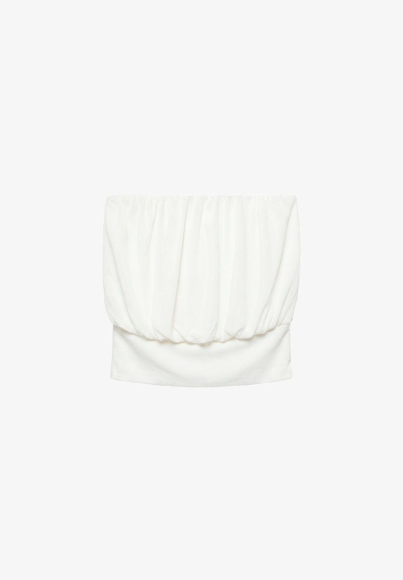 Top blanc sans bretelles avec tissu élastique froncé créant un effet plissé et un ourlet lisse ajusté en bas.