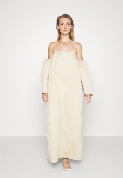 By Malene Birger EXCLUSIVE AIA - Alkalmi viselet - pearl