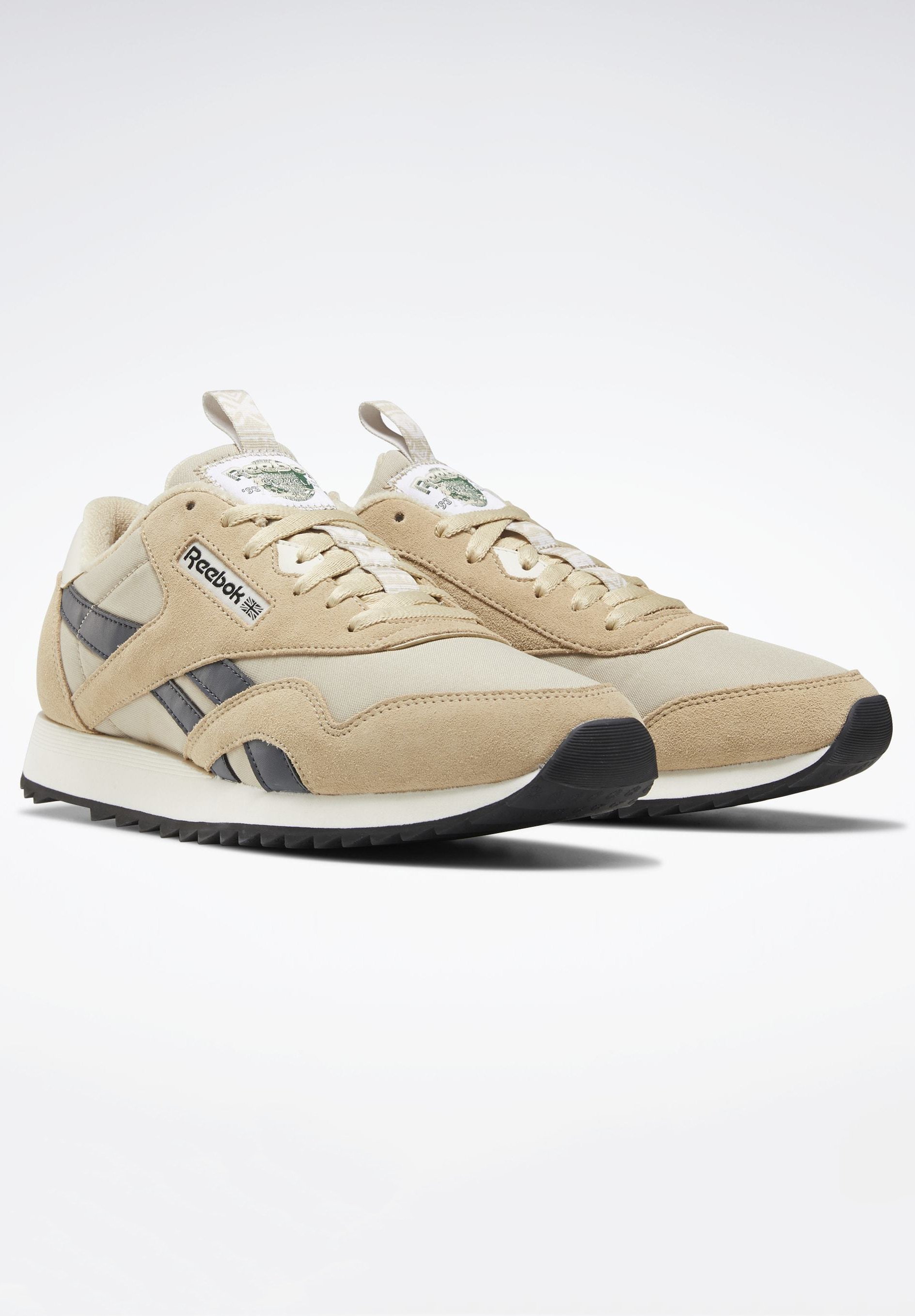 reebok classic nylon beige