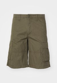 Olivově zelené cargo šortky s klopovými kapsami po stranách, zapínáním na knoflík, poutky na opasek a délka ke kolenům.