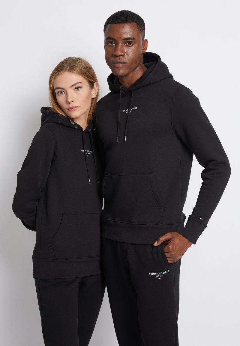 Tommy Hilfiger LOGO HOODIE - Sweatshirt com capuz - black