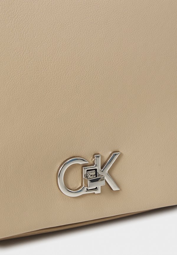 MEDIUM SHOULDER BAG - Handbag - crockery3