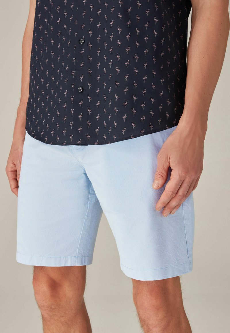 Next STRETCH - Šortai - light blue oxford