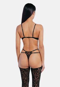 Perilla KYLIE MONO - Push-up BH - black