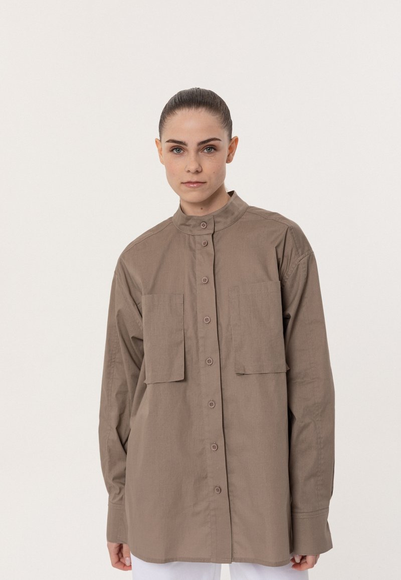 ET NOS Button-down blouse - beige - Zalando.ie