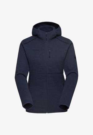 Marineblauwe fleecejack met een ritssluiting aan de voorkant, een capuchon en twee zijzakken. Textuurstof met contrasterende stiksels en een subtiel logo op de borst.
