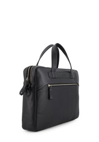 Schwarze Leder-Laptoptasche mit doppelten Griffen, oberem Reißverschluss, Fronttasche und subtiler strukturierter Oberfläche. Sichtbare silberne Hardware-Akzente.