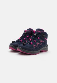 Lowa INNOX EVO GTX JR UNISEX - Trekingové boty - navy/beere