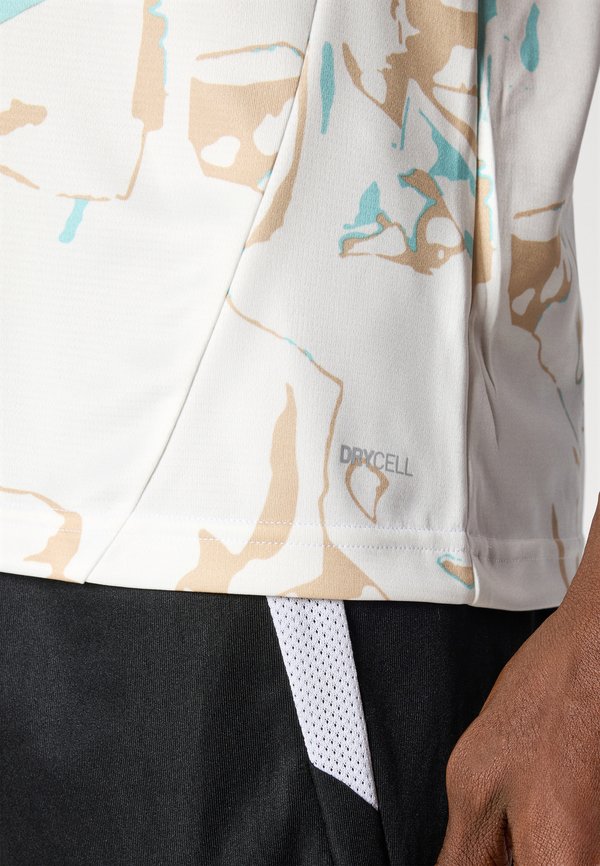 INDIVIDUALEARTH DAY - Sports T-shirt3