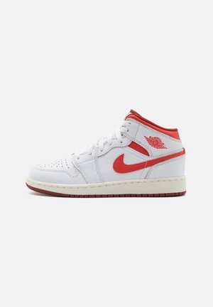 AIR JORDAN 1 MID SE UNISEX - Zapatillas de baloncesto - white/lobster/dune red/sail