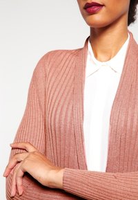 Esprit Chaqueta de punto - light pink