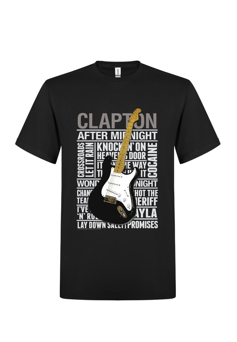 Černé tričko s potiskem černobílé elektrické kytary a textem, který uvádí názvy písní od Erica Claptona v šedé barvě.