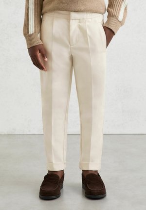 Reiss, BRIGHTON SLIM-FIT PLEATED TROUSER - Nohavice - off white
