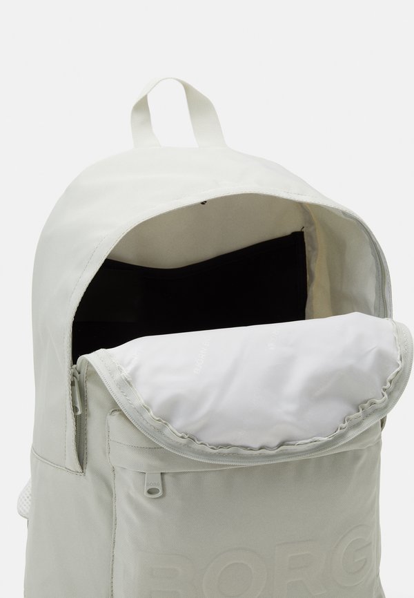 EMBOSSED STREET BACKPACK UNISEX - Rucksack - silver birch2