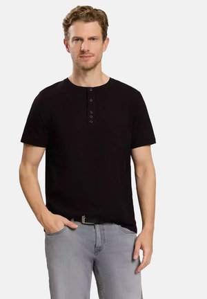 - T-shirt basic