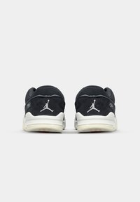 Jordan JORDAN FLIGHT COURT - Sneakers - anthracite/white/sail/varsity red/metallic silver/muslin