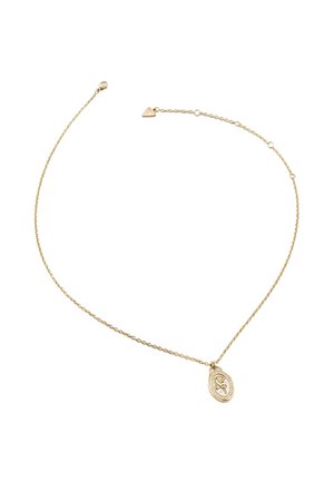 Collier délicat en chaîne d'or avec un pendentif ovale présentant un motif floral en relief et de petites cristaux autour.