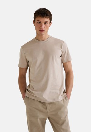 Monoprix, T-shirt basique - beige